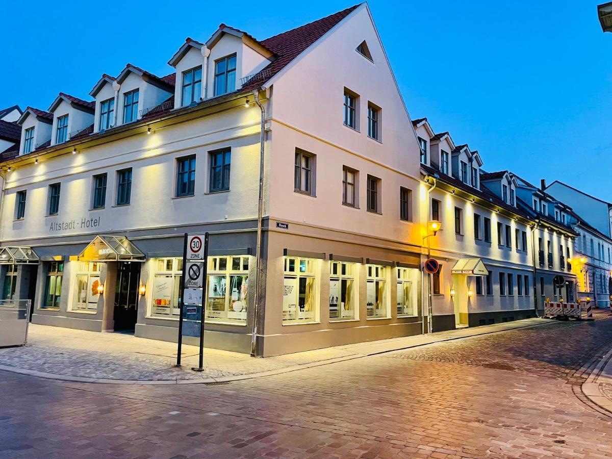Altstadt-Hotel Стендаль Экстерьер фото
